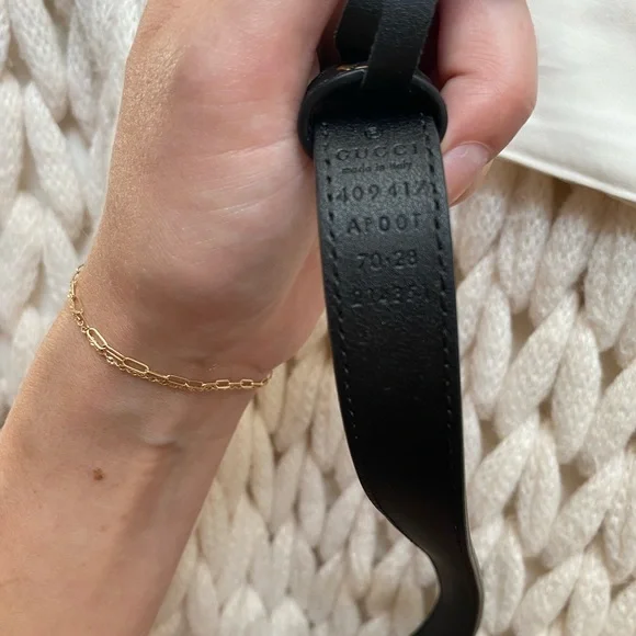 Gucci 1 inch belt - Picture 2 of 2